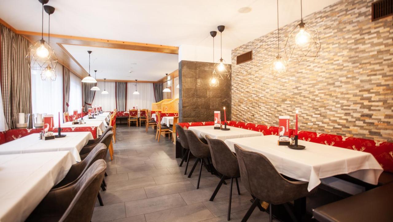First Mountain Hotel Montafon Гашум Экстерьер фото