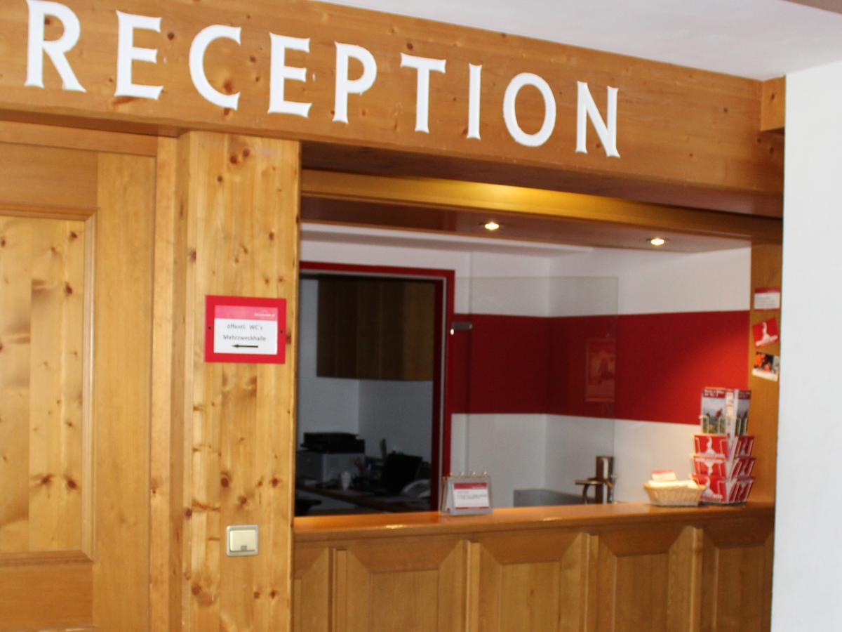 First Mountain Hotel Montafon Гашум Экстерьер фото